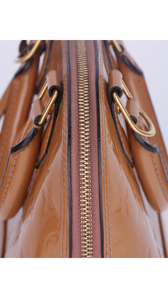 Louis Vuitton Alma BB Vernis Shoulder Bag