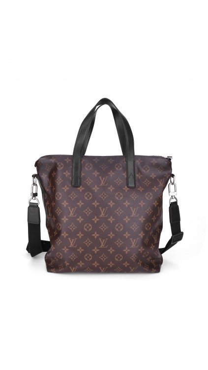 Louis Vuitton Monogram Shoulder bag