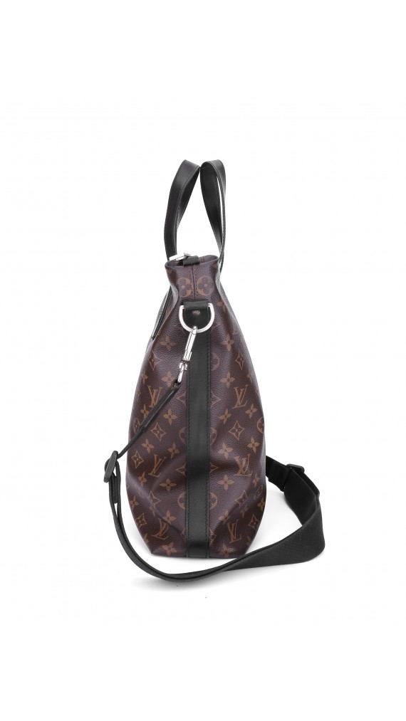 Louis Vuitton Monogram Shoulder bag