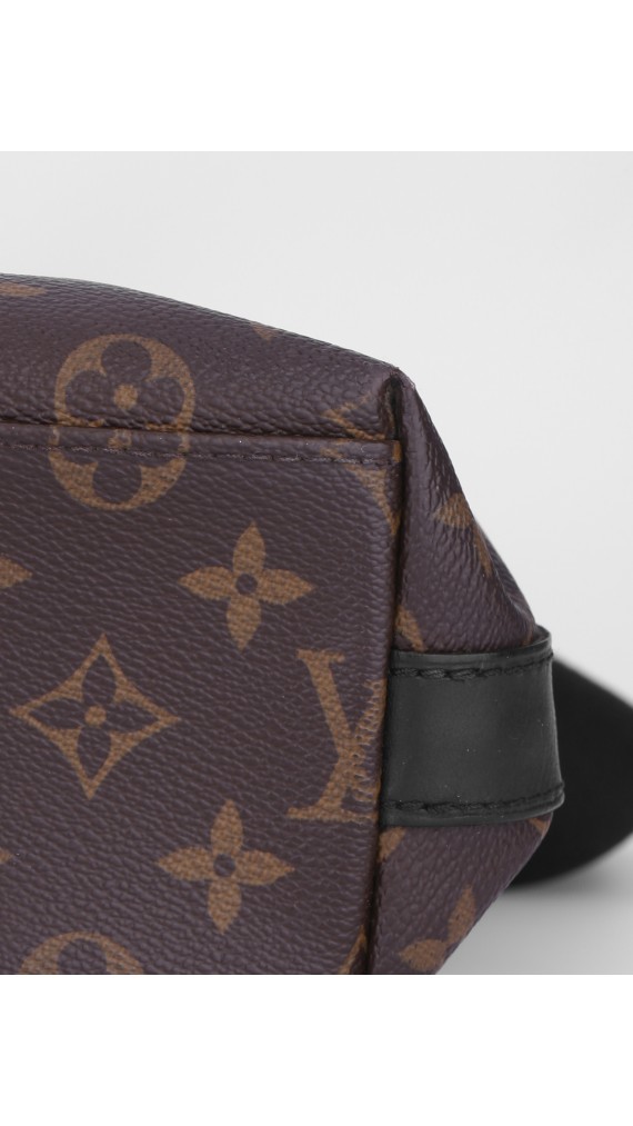 Louis Vuitton Monogram Shoulder bag