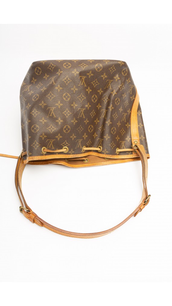 Louis Vuitton Noé Shoulder Bag
