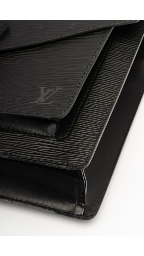 Louis Vuitton Monceau Shoulder Bag