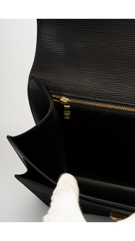Louis Vuitton Monceau Shoulder Bag
