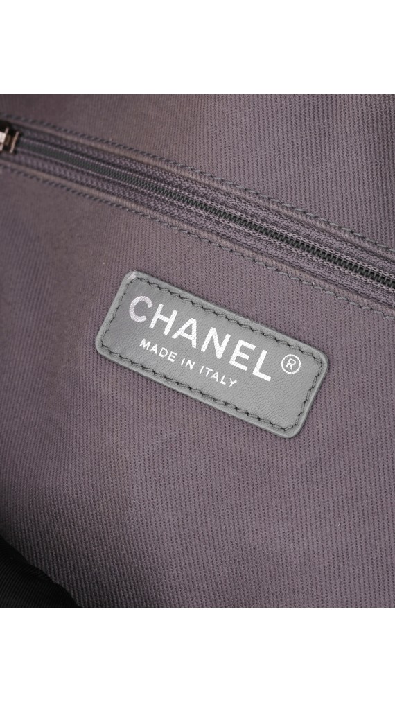 Chanel Shoulder Bag med skulderlenk
