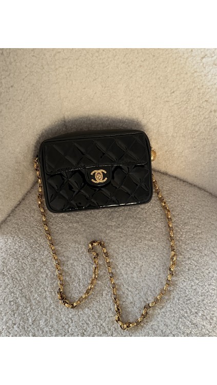 Vintage Chanel Shoulder Bag