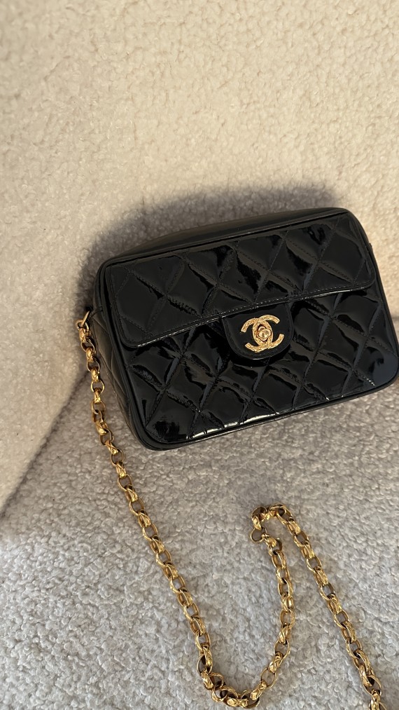 Vintage Chanel Shoulder Bag