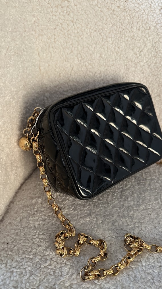 Vintage Chanel Shoulder Bag