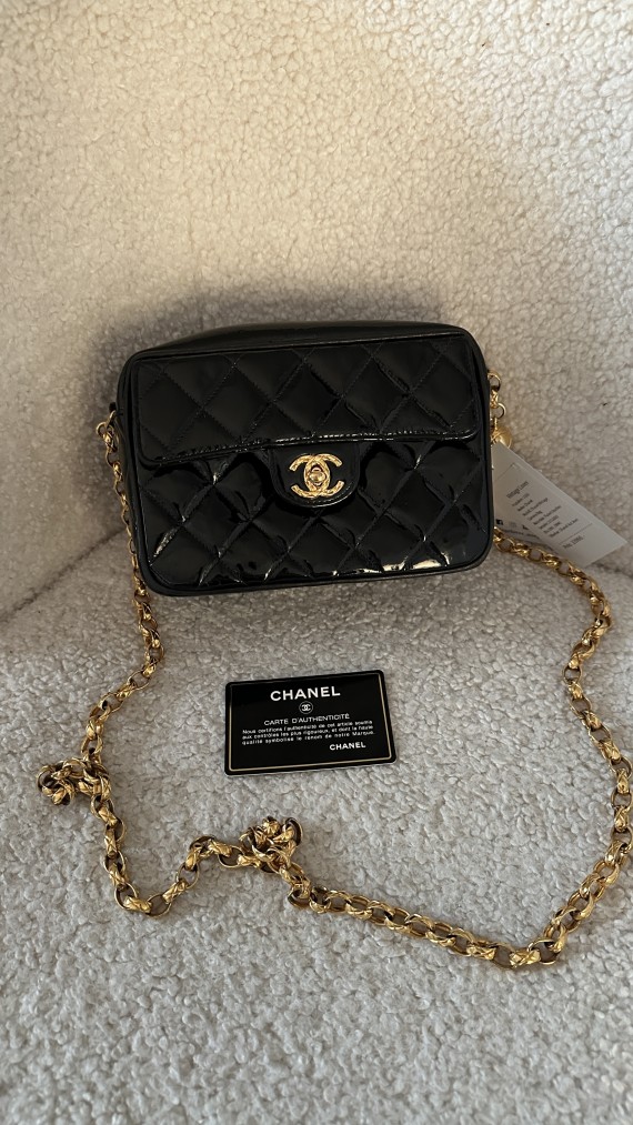 Vintage Chanel Shoulder Bag