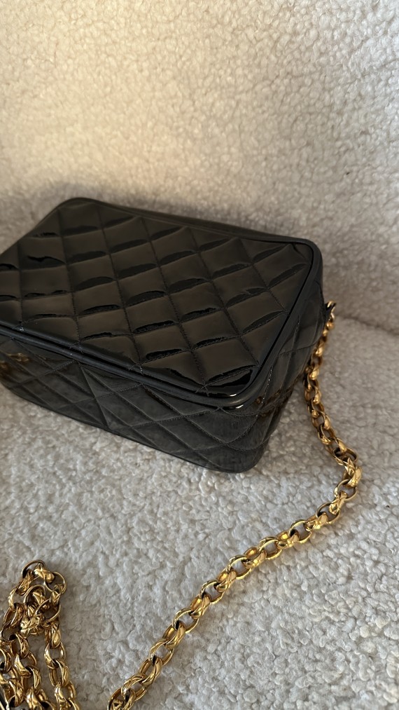 Vintage Chanel Shoulder Bag