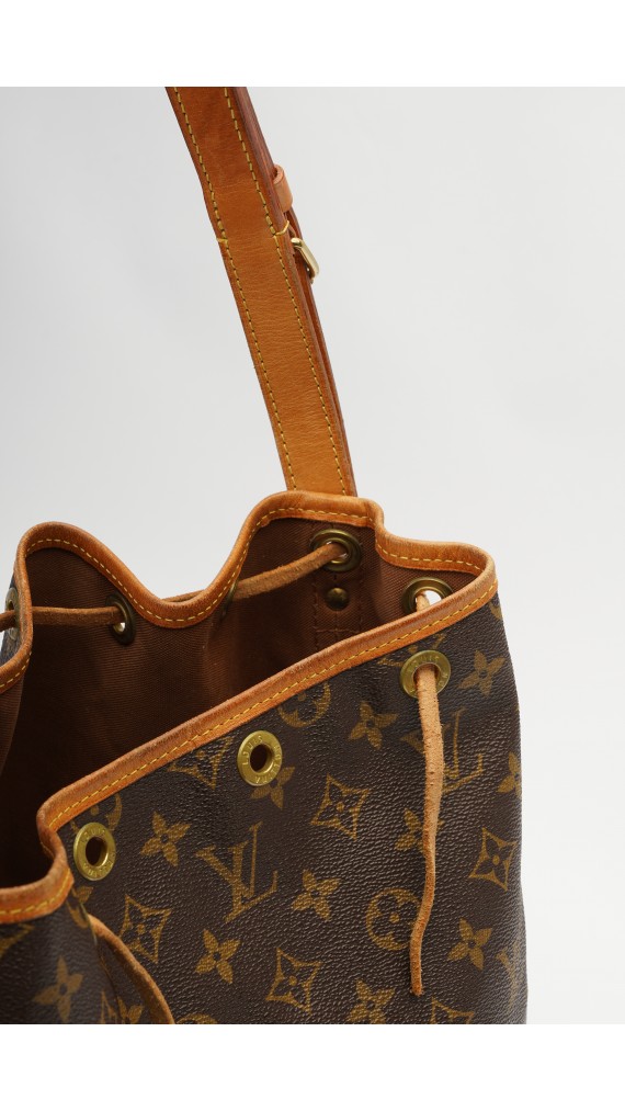 Louis Vuitton Noé Shoulder Bag