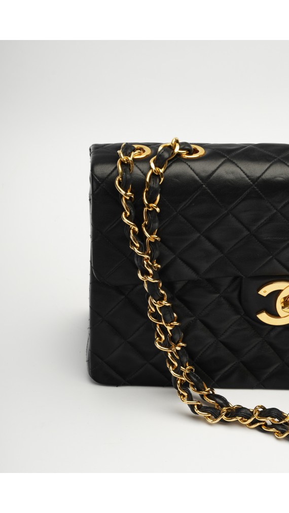Chanel Classic Single Flap Bag Size Jumbo