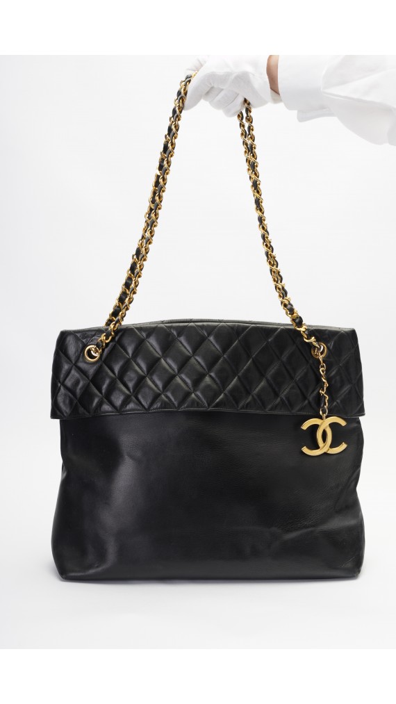 Vintage Chanel Shoulder Bag