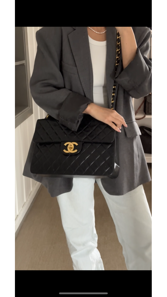 Chanel Classic Single Flap Bag Size Jumbo