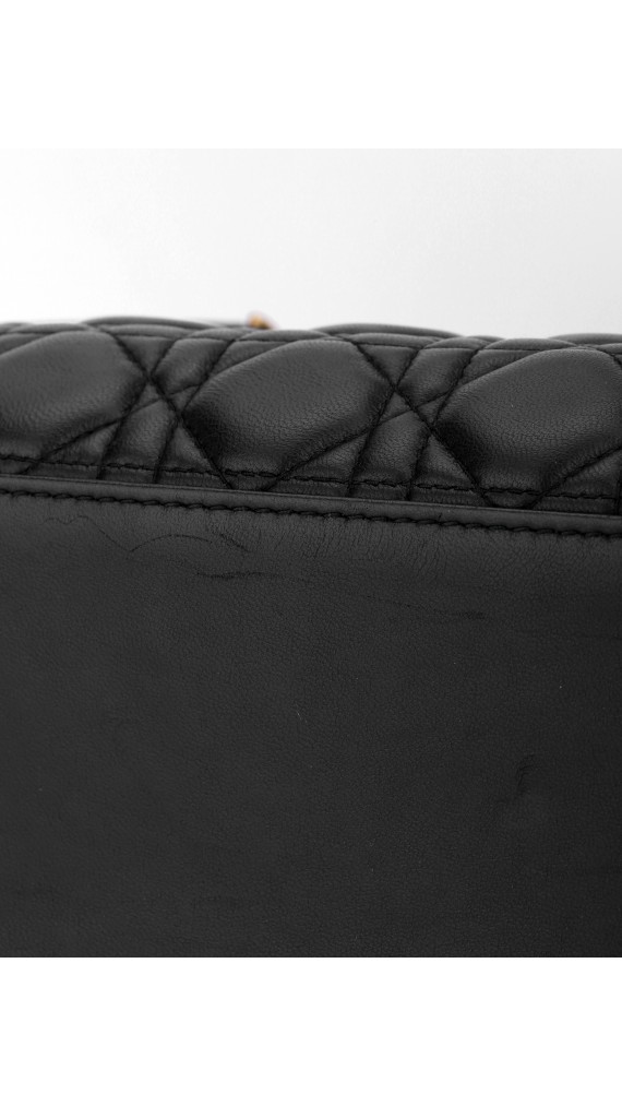 Lady Dior Shoulder Bag Medium)