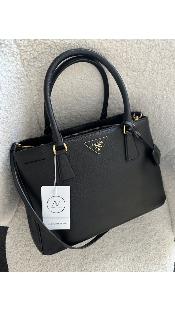 Prada Saffiano Galleria Bag
