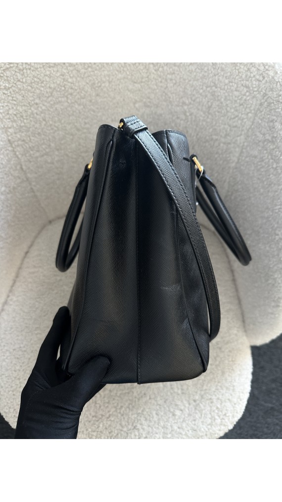 Prada Saffiano Galleria Bag