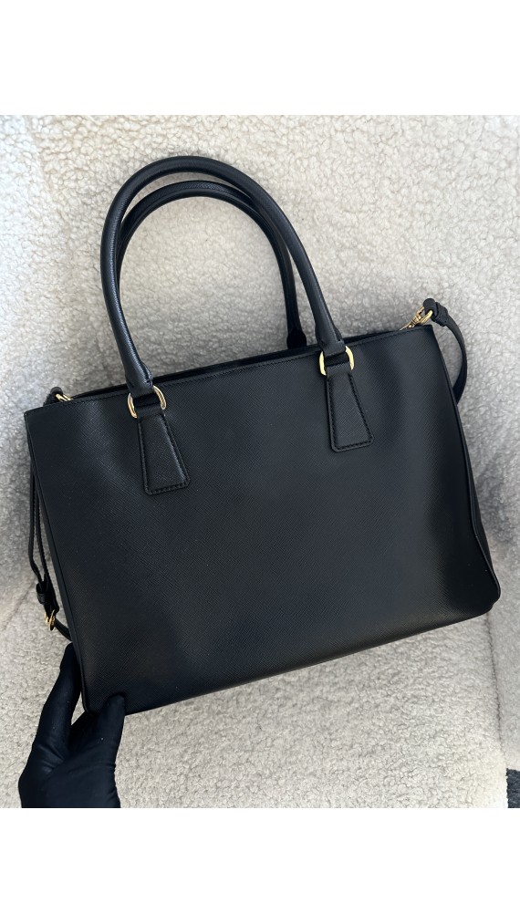 Prada Saffiano Galleria Bag