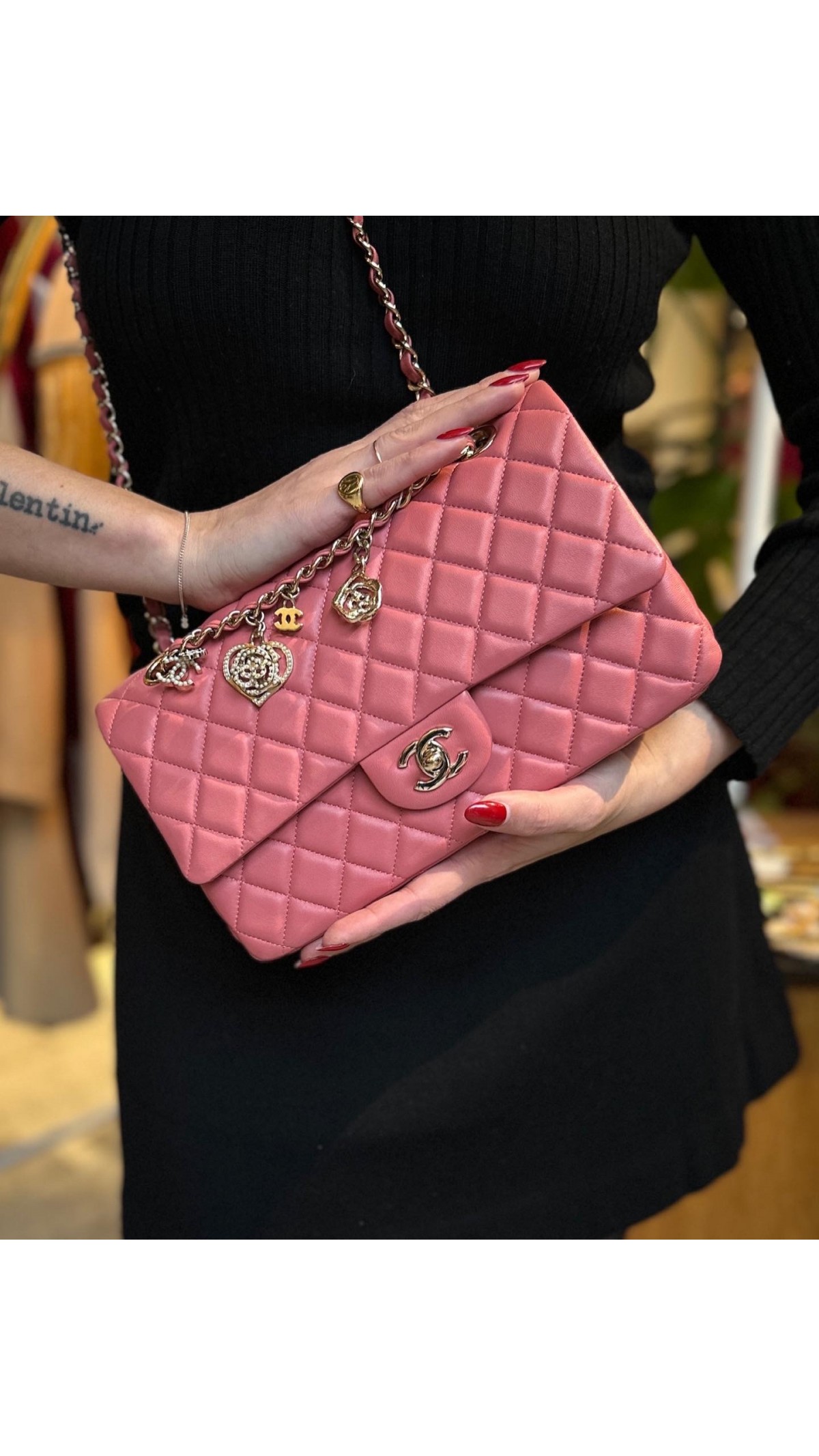 Chanel flap bag limited edition deals