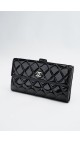 Chanel Lommbok i patent leather