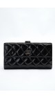 Chanel Lommbok i patent leather