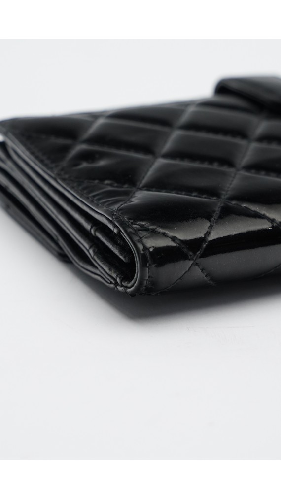 Chanel Lommbok i patent leather