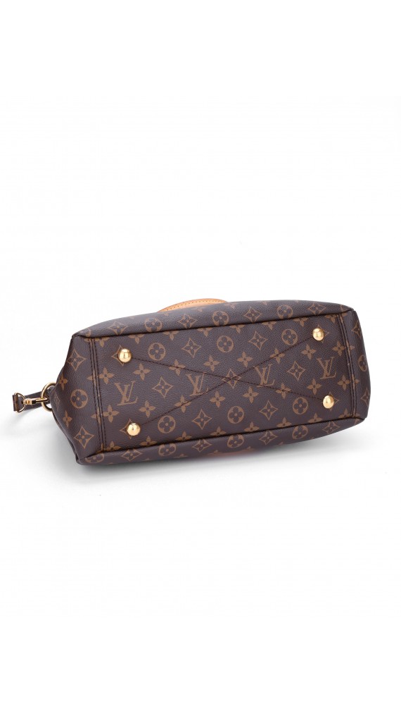Louis Vuitton Pallas Shoulder Bag