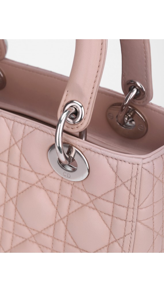 Lady Dior Lammeskinn Cannage Medium Beige