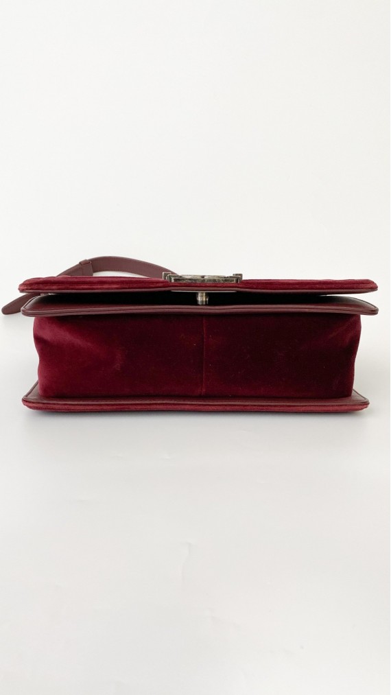 Chanel Boy Old Meidum Velvet Bag