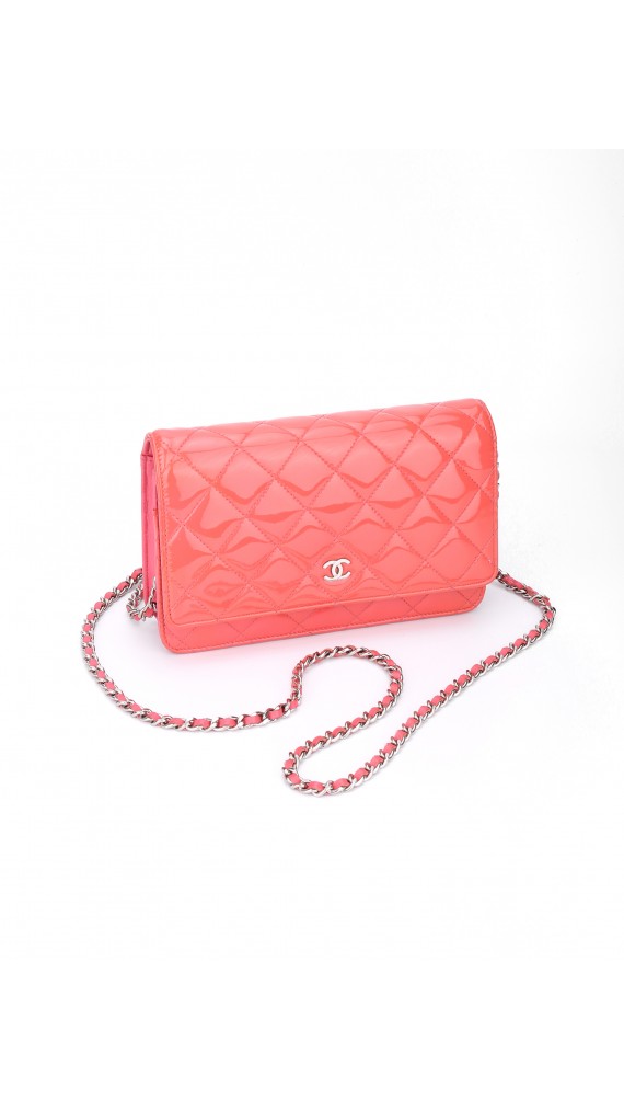 Chanel Classic Wallet Patent Leather Chain Bag
