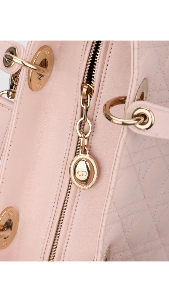 Lady Dior Medium Lyserosa GHW