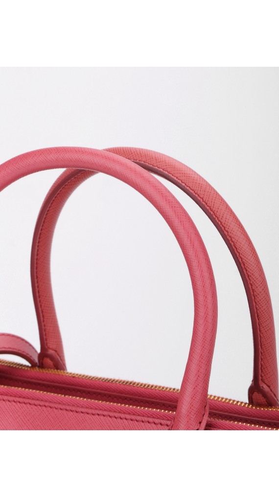 Prada Saffiano Shoulder Bag m/kortholder