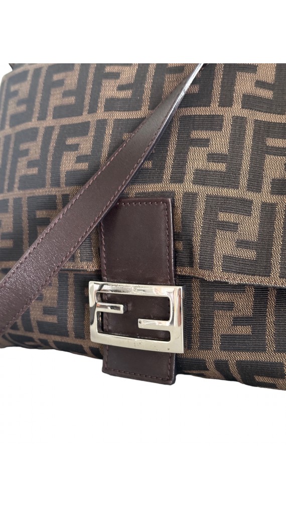 Fendi Bagutte Bag Medium