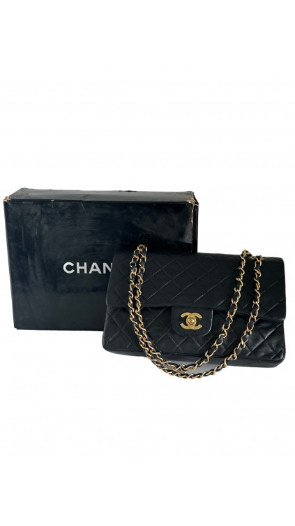 Vintage Chanel Classic medium Double Flap Shoulder Bag