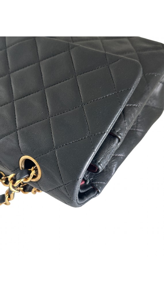 Vintage Chanel Classic medium Double Flap Shoulder Bag
