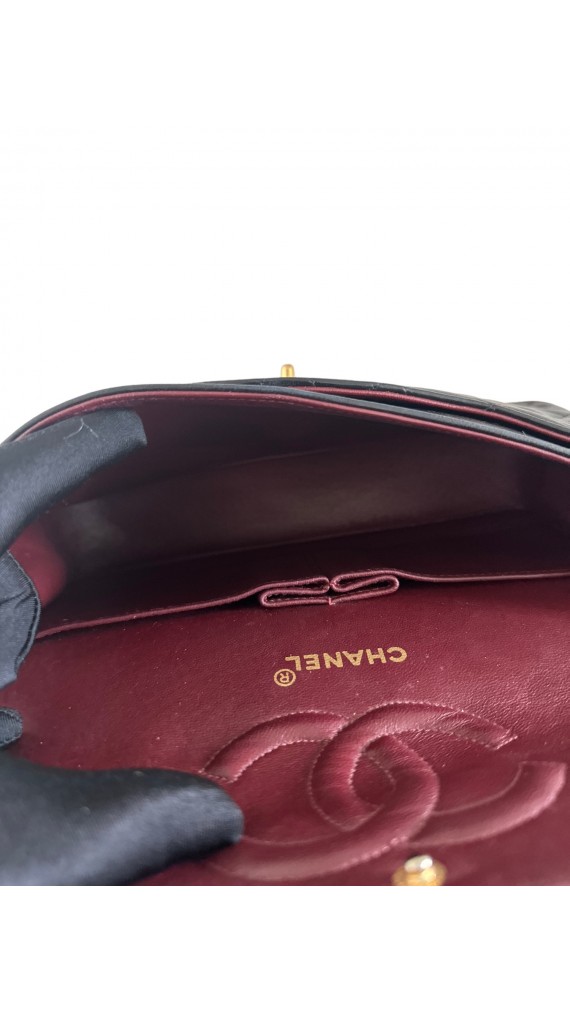 Vintage Chanel Classic medium Double Flap Shoulder Bag