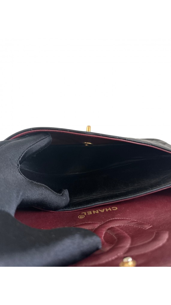Vintage Chanel Classic medium Double Flap Shoulder Bag