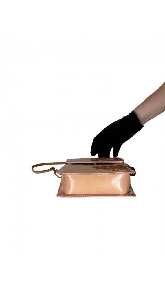 Louis Vuitton Vernis Shoulder Bag