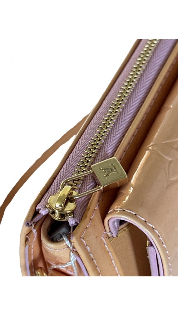 Louis Vuitton Vernis Shoulder Bag
