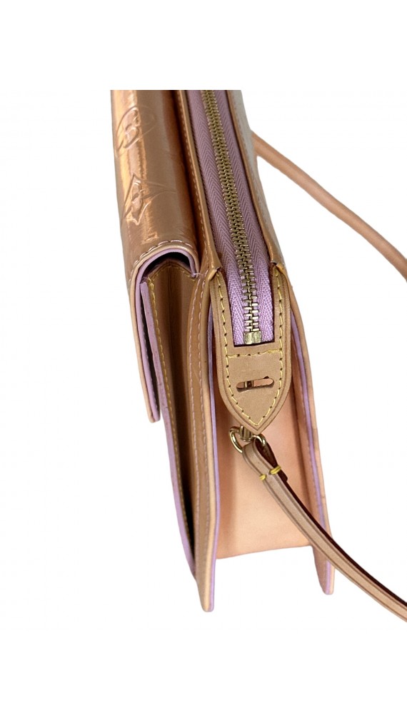 Louis Vuitton Vernis Shoulder Bag