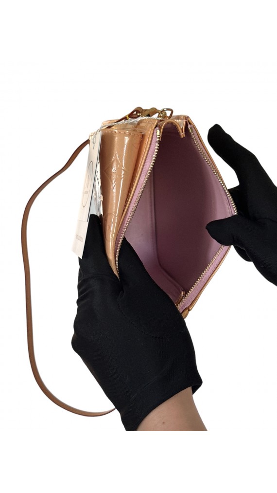 Louis Vuitton Vernis Shoulder Bag