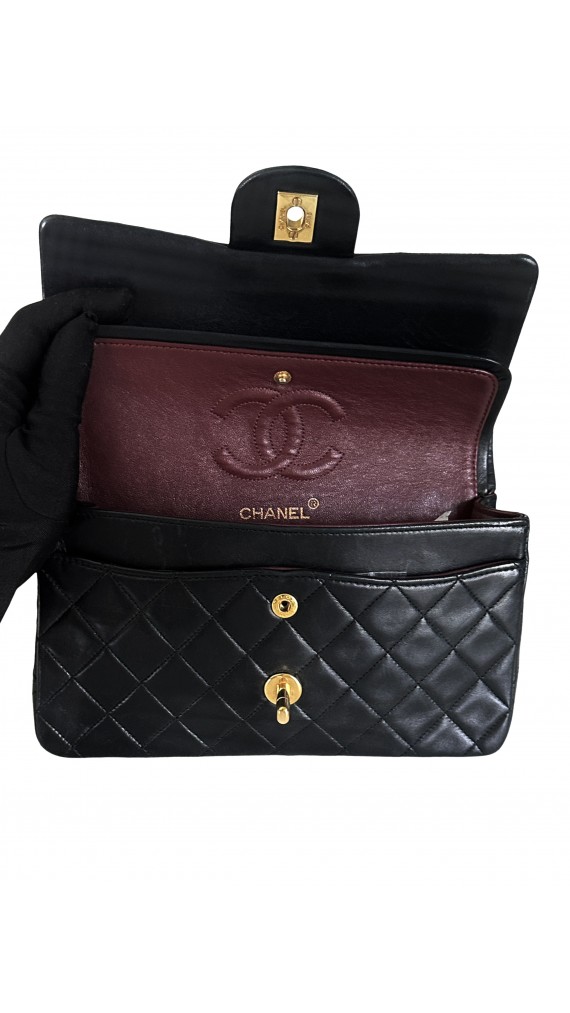 Chanel Vintage Classic Double Flap Size Small