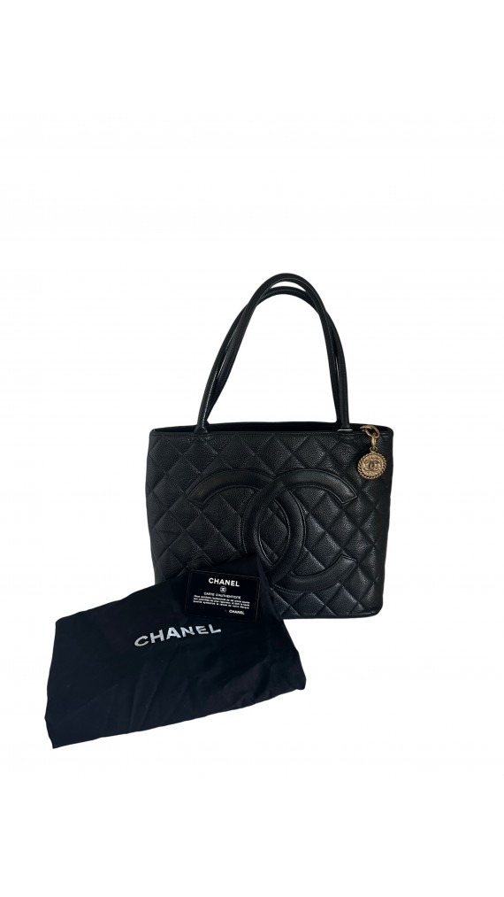 Chanel Caviar Hilton Tote Shoulder Bag