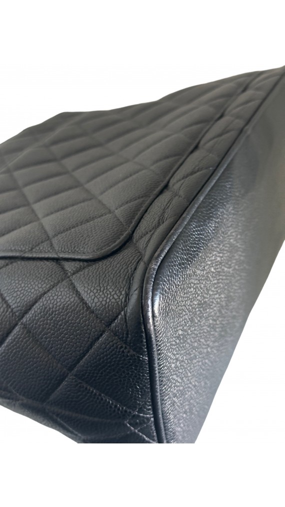 Chanel Caviar Hilton Tote Shoulder Bag