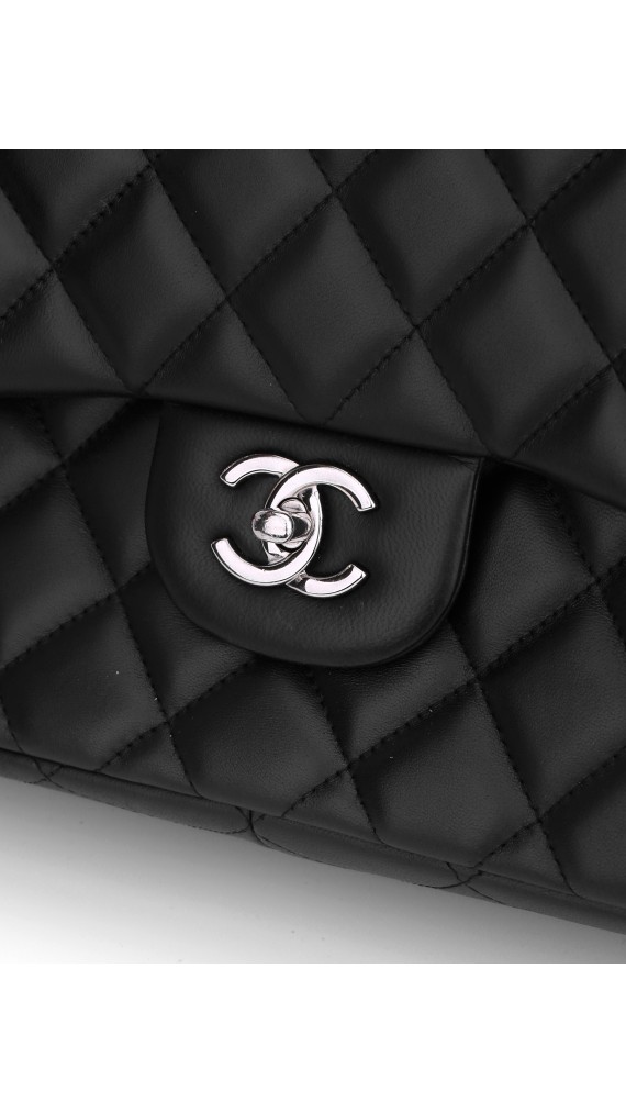 Chanel Classic Double Flap Size Jumbo