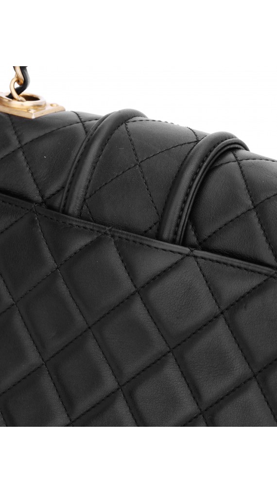 Chanel Quilted Flap Shoulder Bag Size Medium