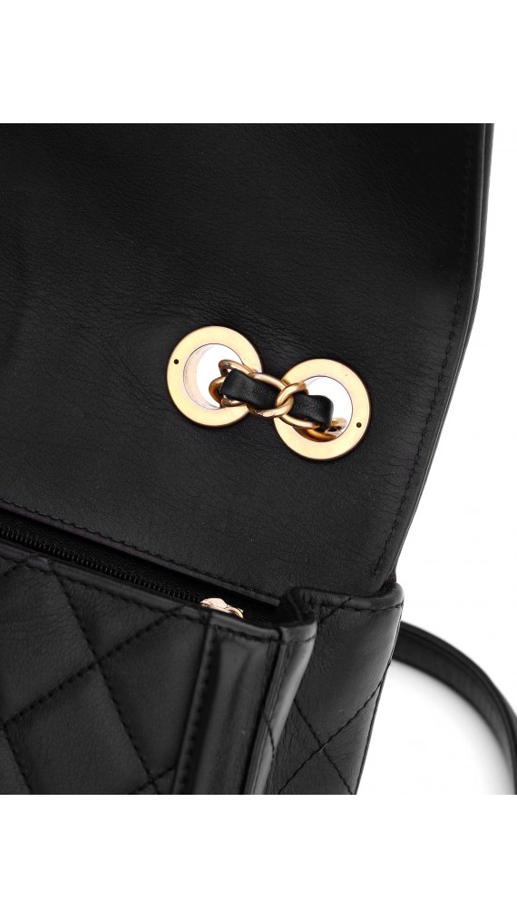 Chanel Quilted Flap Shoulder Bag Size Medium