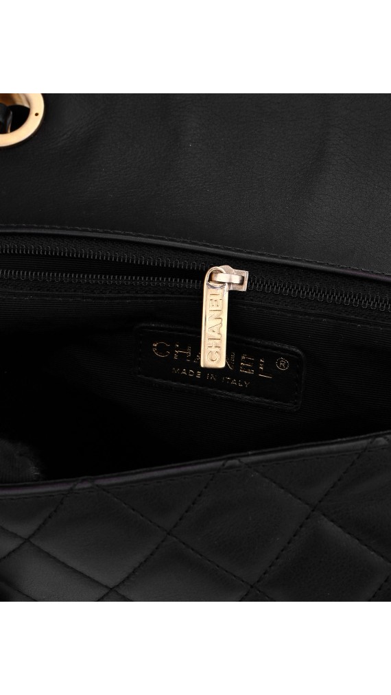 Chanel Quilted Flap Shoulder Bag Size Medium