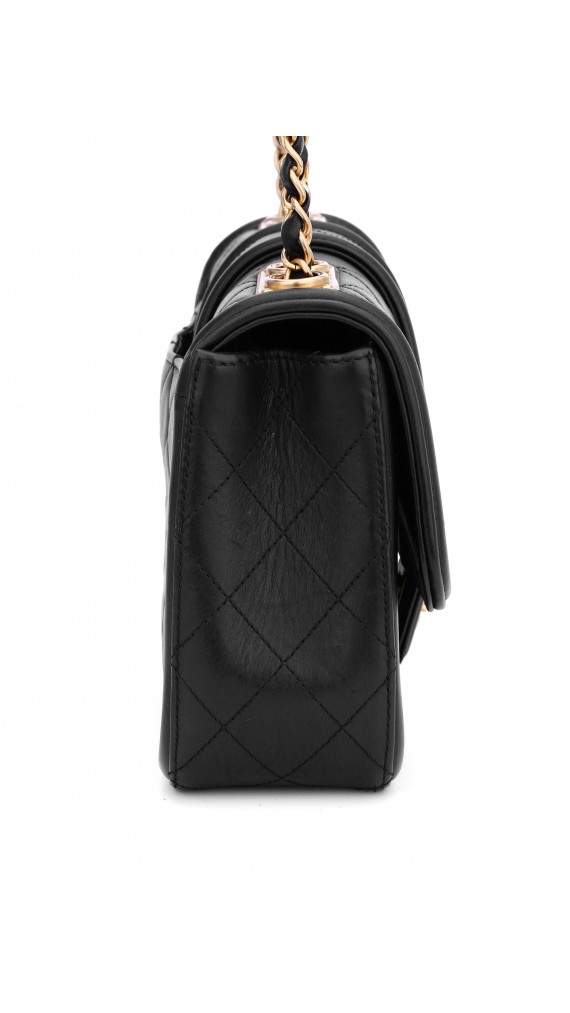 Chanel Quilted Flap Shoulder Bag Size Medium