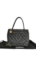 Chanel Caviar Hilton Tote Shoulder Bag