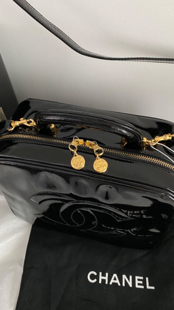Chanel Vanity Case Bag i Patent Lær